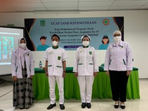 Read more about the article Maknai Ucap Janji Kepaniteraan, 34 Mahasiswa Profesi Ners Siap Mengabdi ke Masyarakat