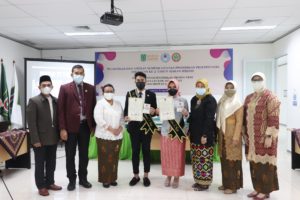 Read more about the article 31 Lulusan Pendidikan Profesi Ners Angkatan ke II Jalani Pelantikan dan Prosesi Angkat Sumpah