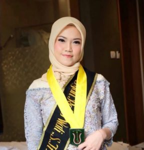Read more about the article Dyah Retno Beri Inovasi dalam Aplikasikan Ilmu dan Raih Beasiswa Kuliah di Luar Negeri