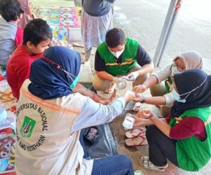 Read more about the article Dosen dan Mahasiswa Fikes Terjun Langsung Bantu Penanganan Gempa Cianjur